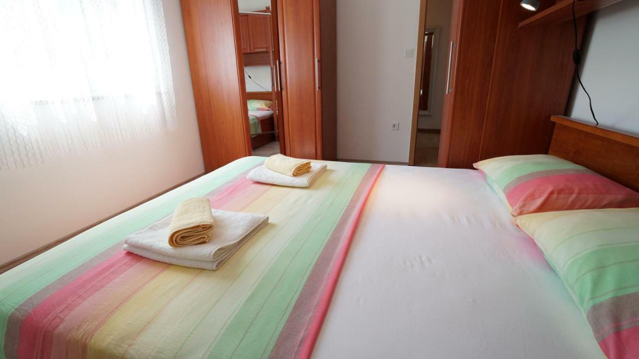 Apartment Ana Vinjerac Eksteriør billede