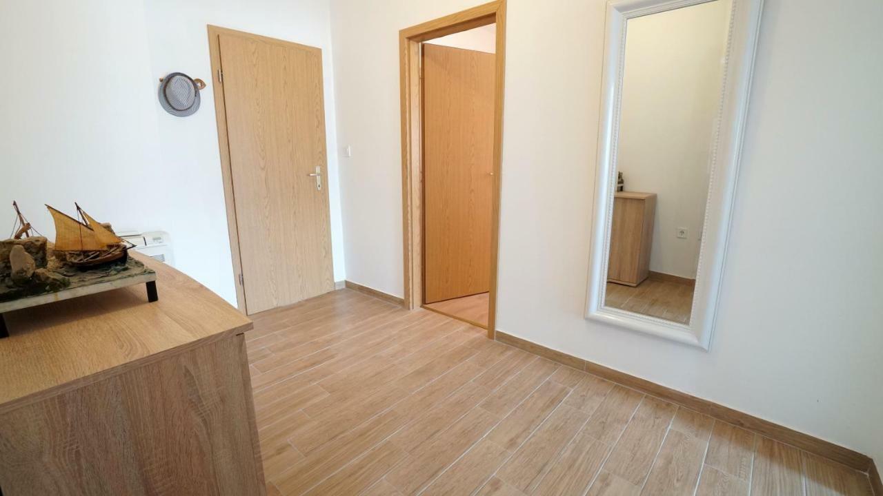 Apartment Ana Vinjerac Eksteriør billede